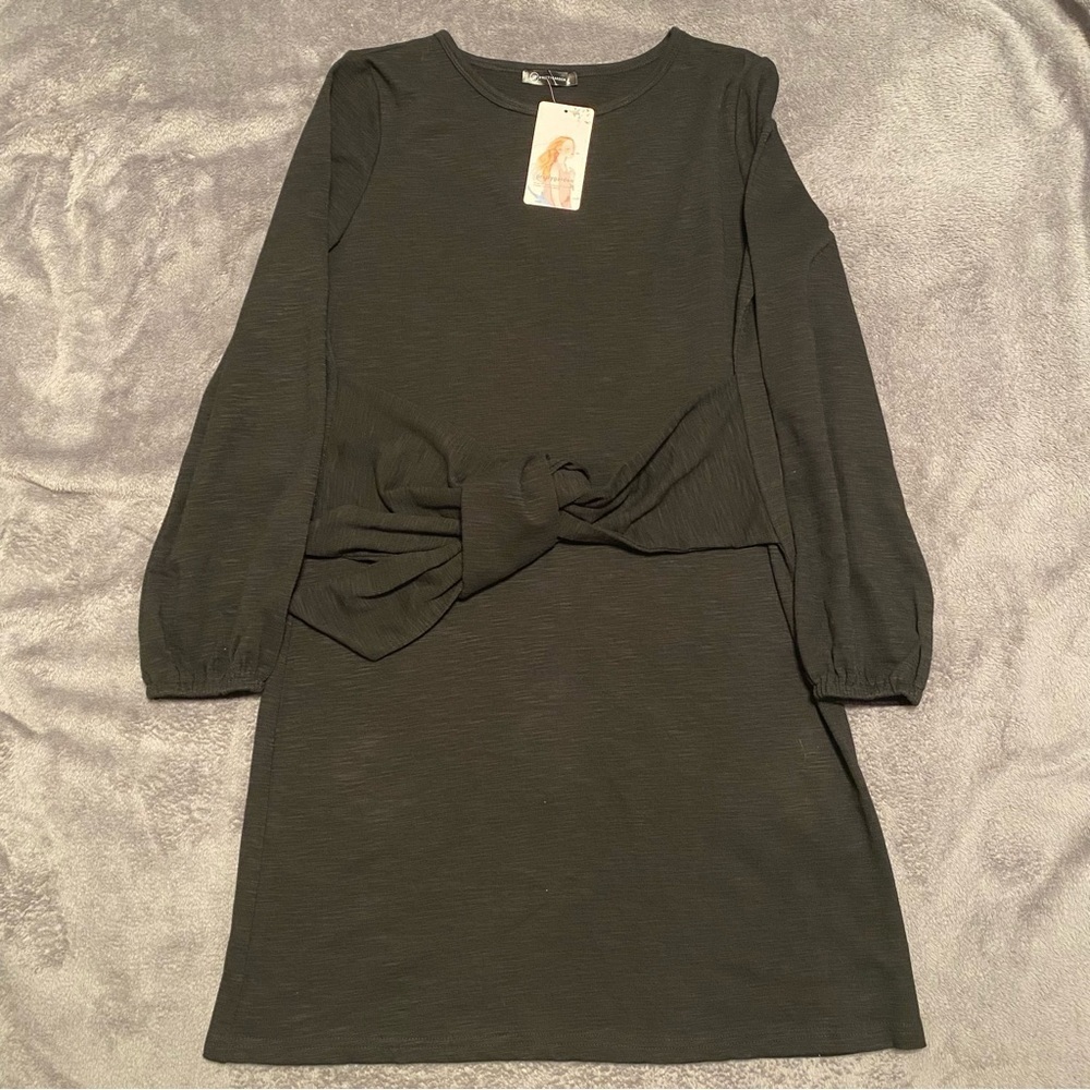 - NWT PRETTYGARDEN Women’s Black cocktail dress size S